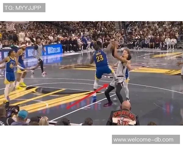 文班伤前遭波杰姆扫腿追梦疑似踢裆引发争议分析