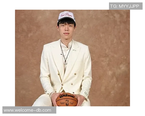 媒体人指出杨瀚森需提升三分投射训练以弥补移动能力短板 媒体人指出杨瀚森需提升三分投射训练以弥补移动能力短板