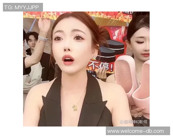 华子怒斥网红利用孩子炒作网红反击称其虚伪不配关心 华子怒斥网红利用孩子炒作网红反击称其虚伪不配关心