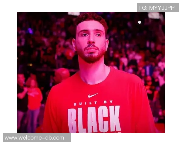 全明星阵容深度剖析：詹姆斯入选引争议申京应替代布克成最佳选择